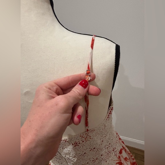 Antonio Milani Devon Printed Crochet Laced Maxi Dress 🌺
Size: 6 - Picture 10 of 17